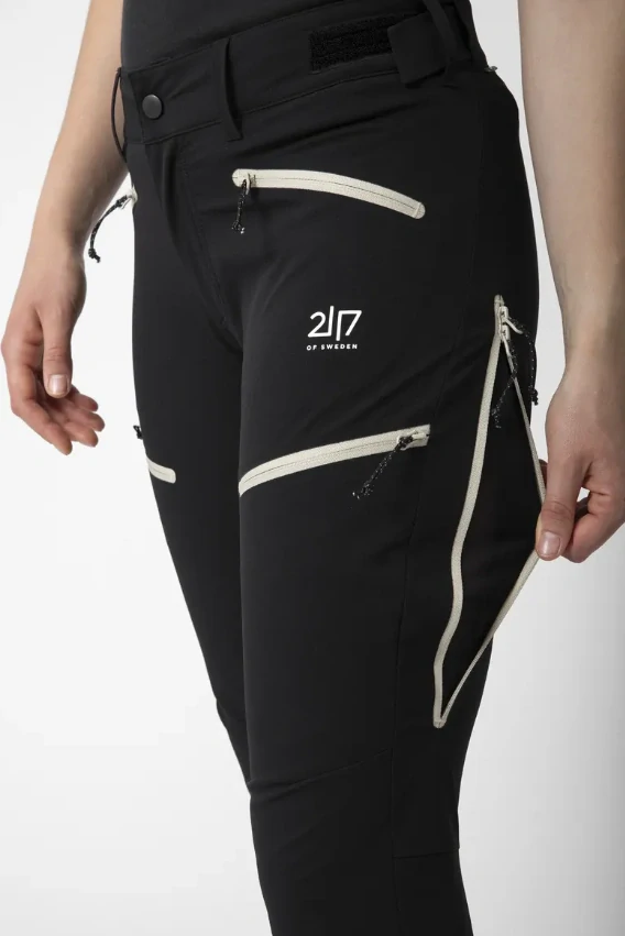 Dámske turistické nohavice 2117 Byxan Black